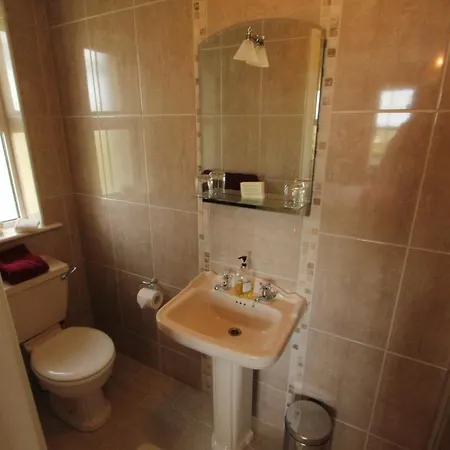 Trildoon House 4*